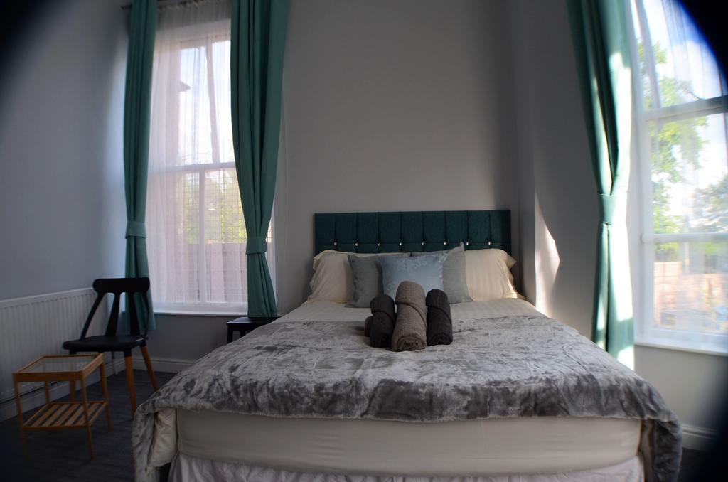 Queens Guesthouse Manchester Eksteriør billede