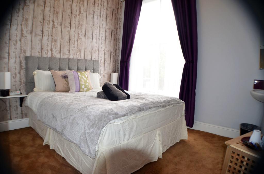 Queens Guesthouse Manchester Eksteriør billede
